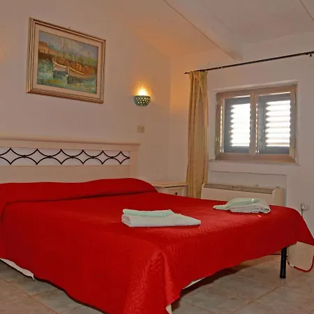 Scano Comfort סנטה טרזה גאיורה